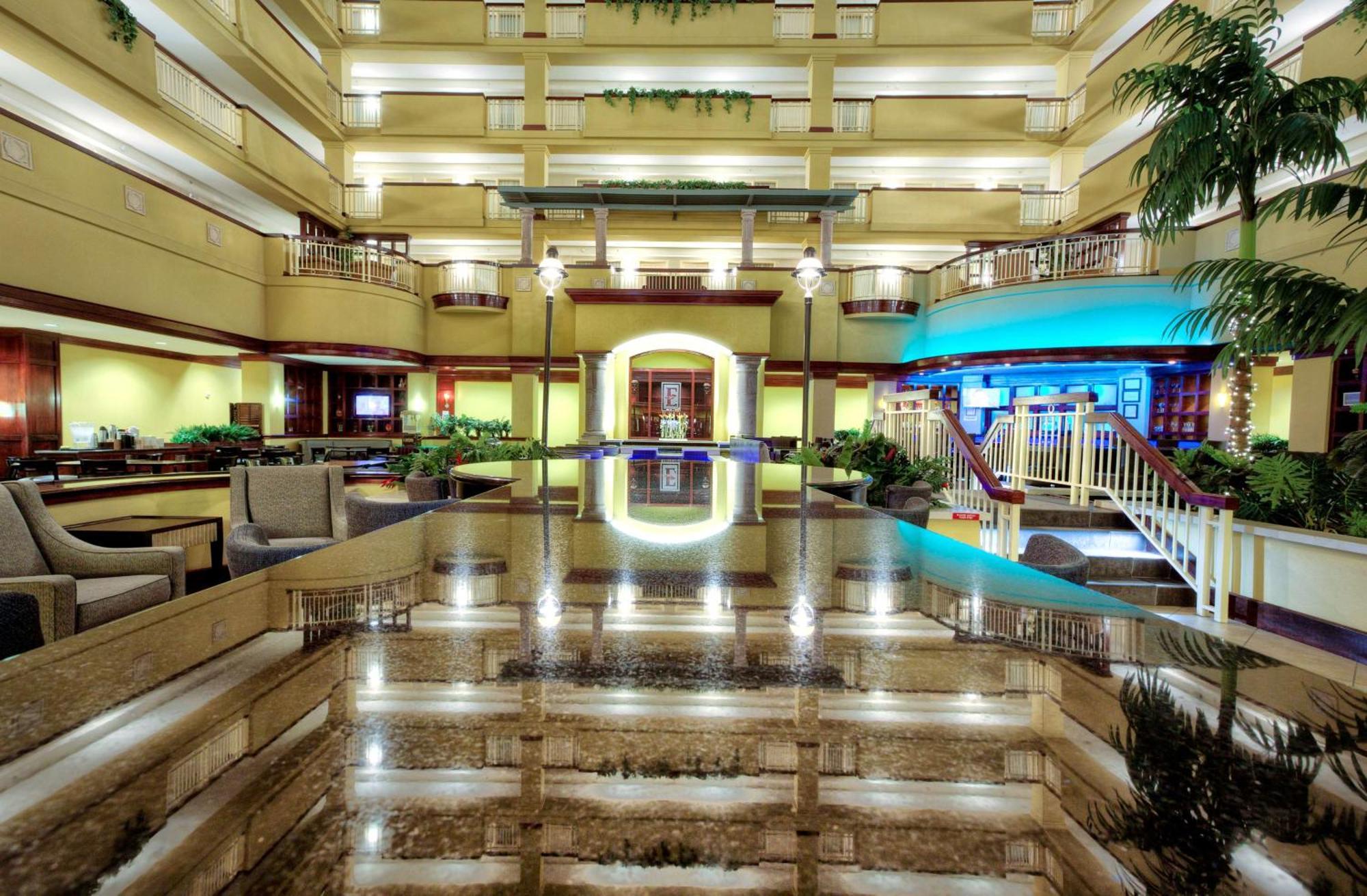 Embassy Suites By Hilton Laredo Eksteriør bilde